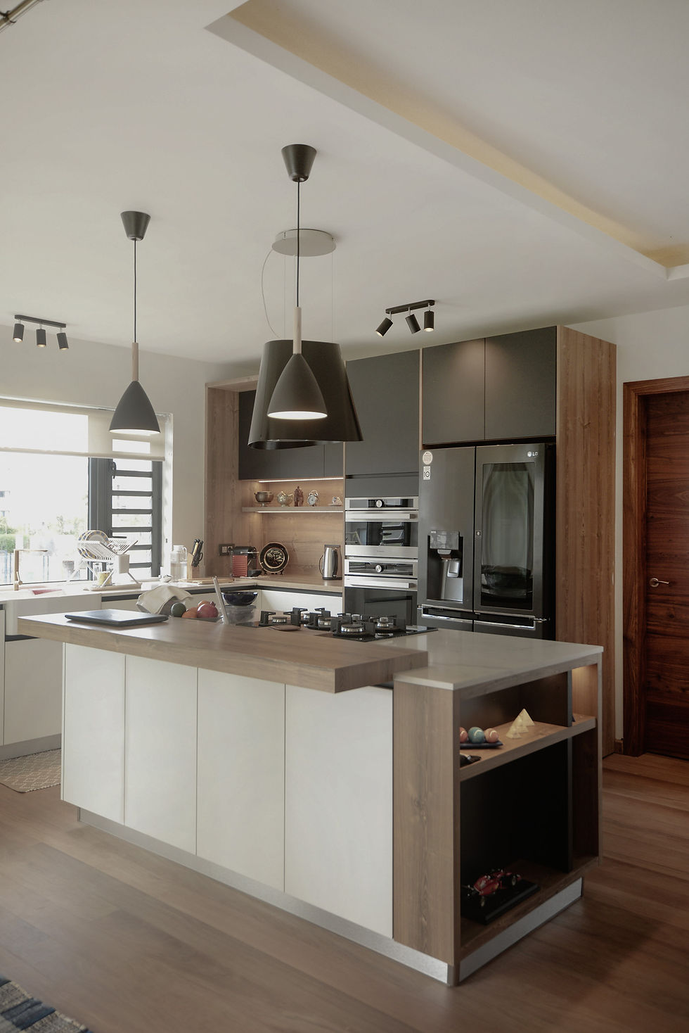 Kitchen & Master Suite - New House