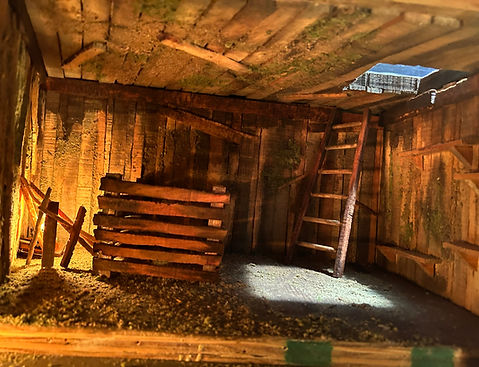 Cellar Light2.jpg