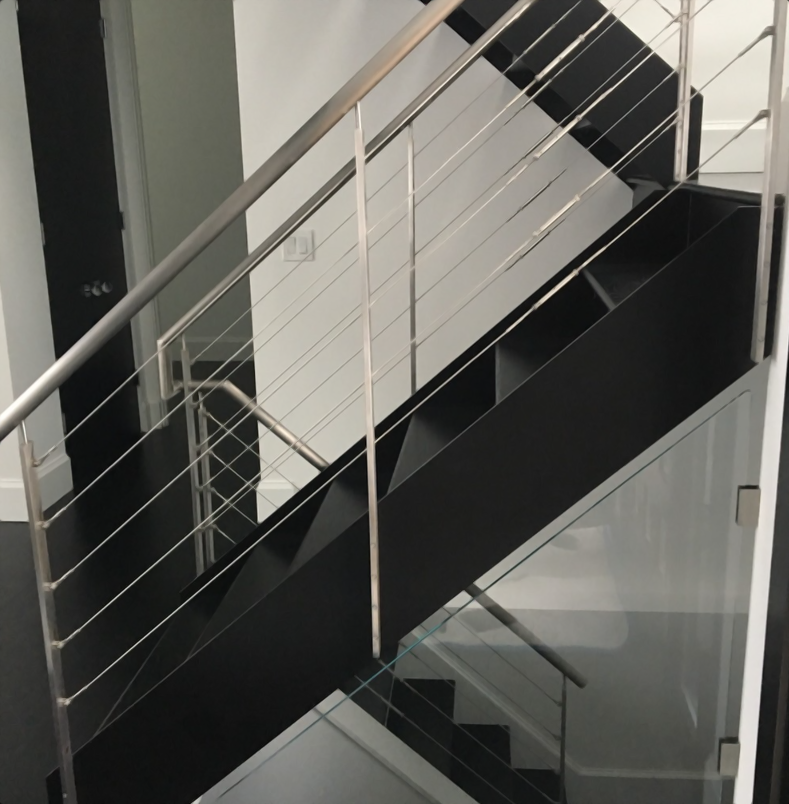 SS CABLE RAIL AND STAIR.PNG