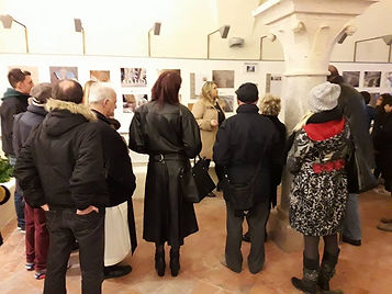 Sonia Testa aula capitolare Valvisciolo mostra simboli