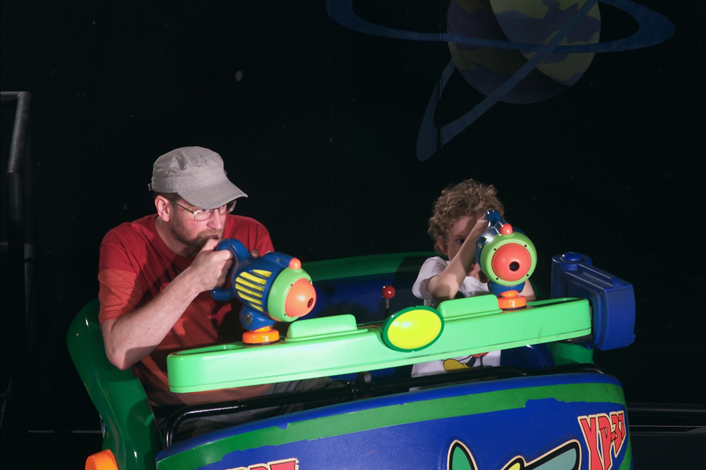 Buzz Lightyear's Space Ranger Spin ride