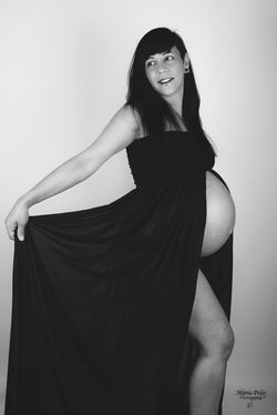 Embarazo Estudio B&N