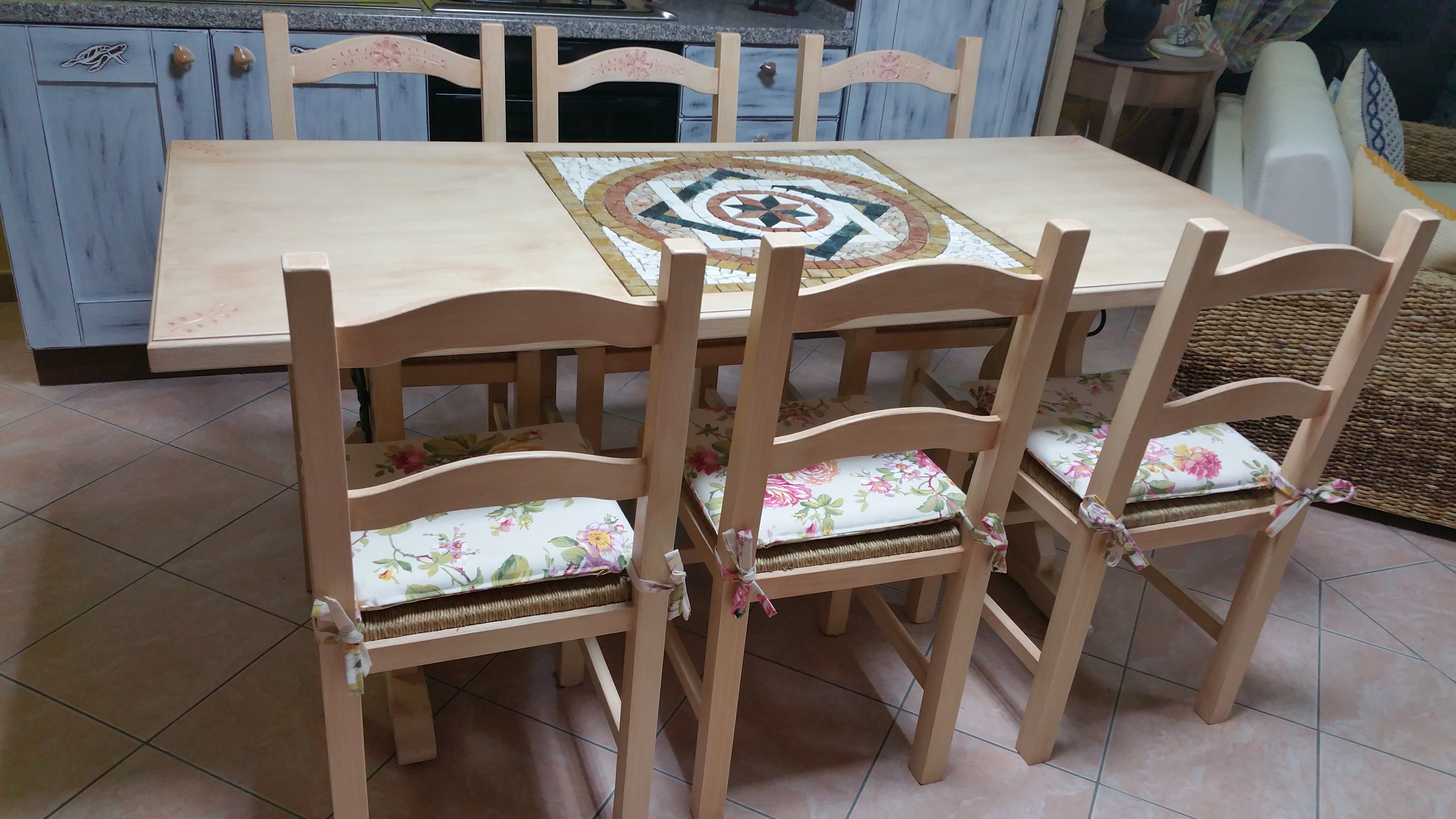 Tavolo legno Rosone Centro
