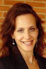 Dr Hilla Dotan