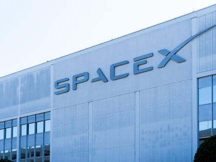 SpaceX Eyes an $800B Valuation, Beeple’s Pooping Robot Dogs Steal Art Basel, Google Defends AI Search, and Elliott Closes In on PepsiCo Deal