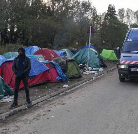 Reimagining Spaces of Displacement in post-Jungle Calais