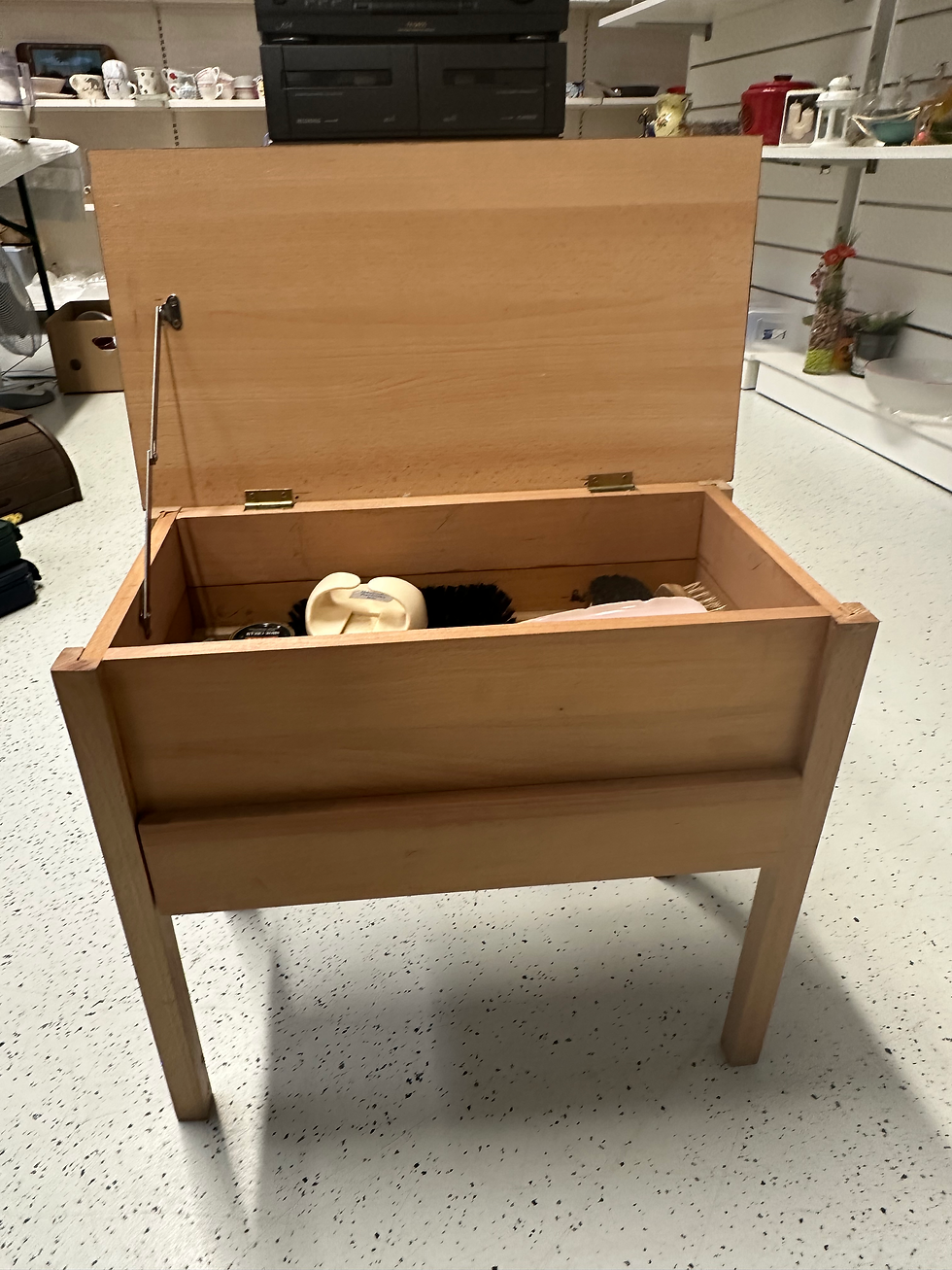 Miniature : Petit commode pour chaussures H48,5/L52/P27,5