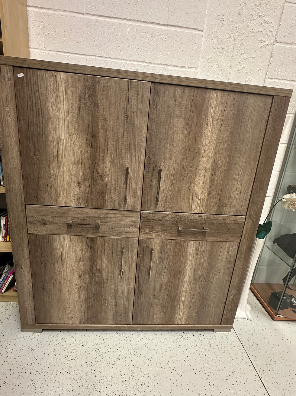 Thumbnail: Commode avec 4portes et 2 tiroirs H147,7/L134/P45cm