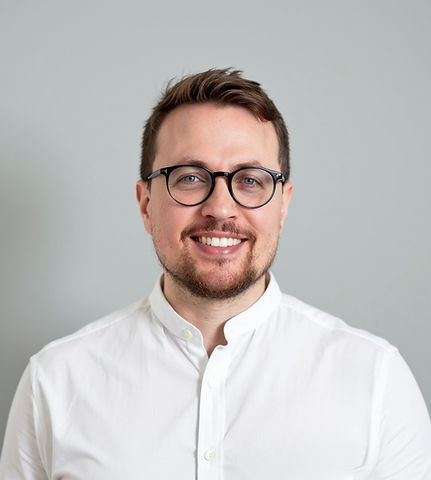 Alei white shirt korean neck.jpeg