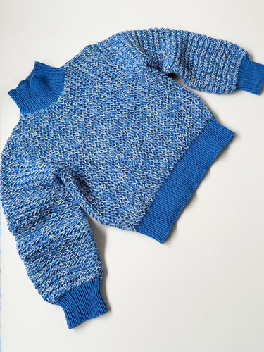 Luna Blue ルナブルー　スニファニーセーター＆トップス　S Luna Sweater - Knitting Pattern | ROWS