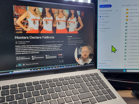Hooters Declara Falência - e o que aprendemos com isso?