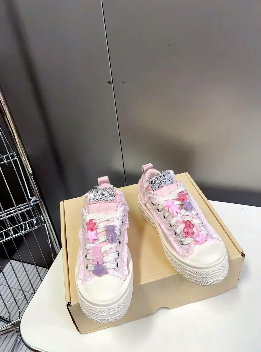 Thumbnail: 2024 New DIY Smiling Face Flower Thick Sole Casual Sneakers