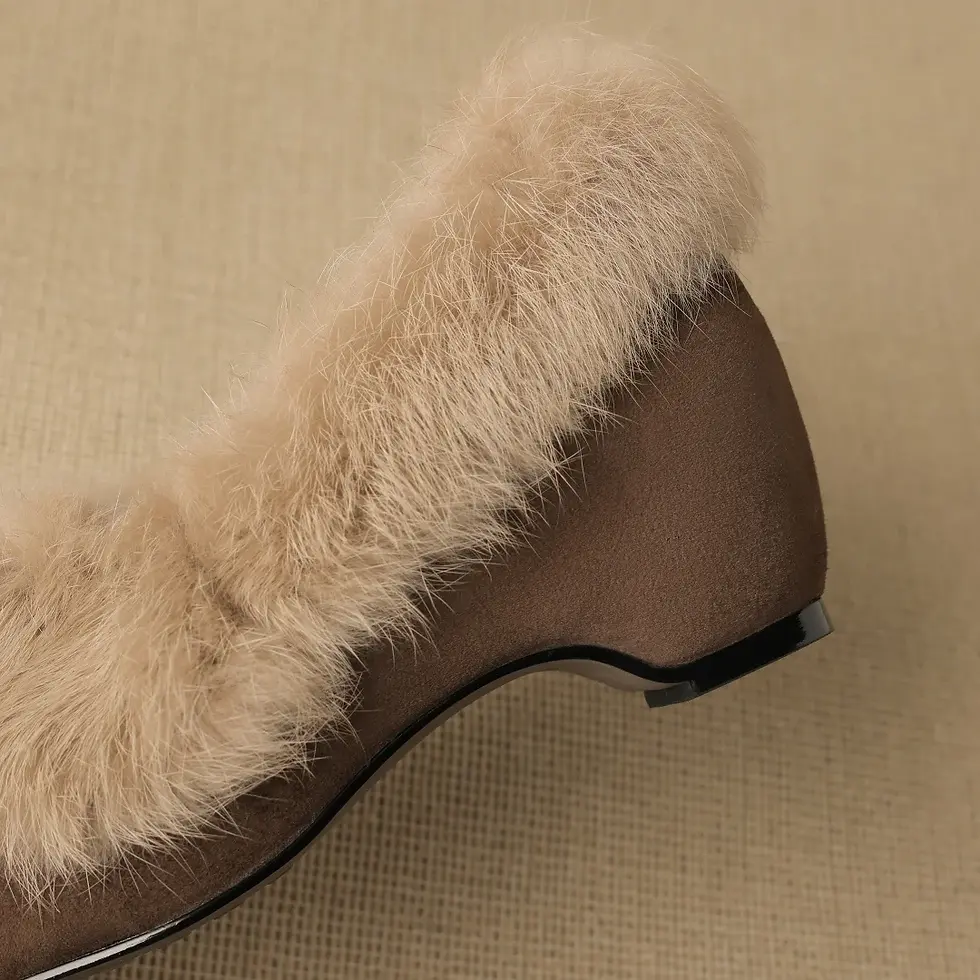 Thumbnail: Danxuefei Women's Natural Suede Leather Rabbit Fur