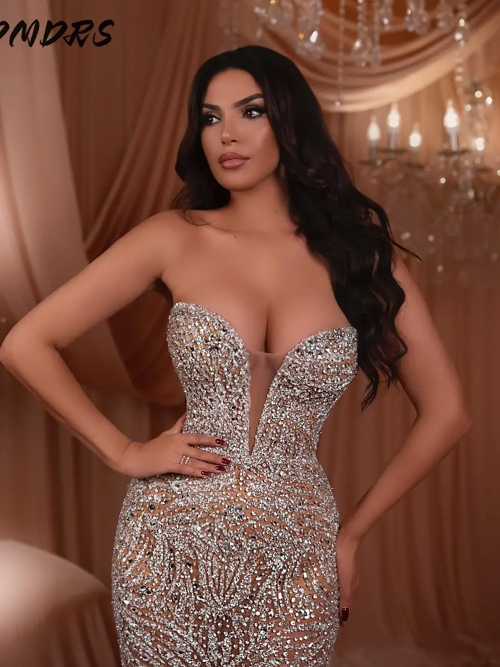 サムネイル： Luxurious Strapless Prom Dress 2026 Exquisite Crystal  Party Dress Size 10