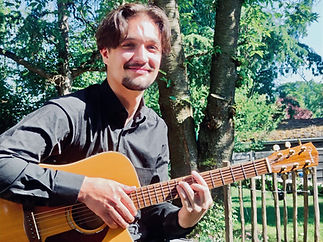 Gitarrenunterricht Leandro Savelsberg Schorndorf