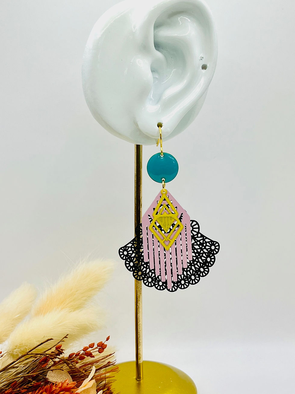 Thumbnail: Boucles d’oreilles Mina - Rose & Noir