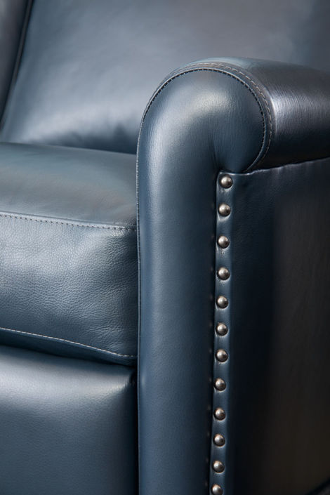 Elizabeth_nailhead detail.jpg