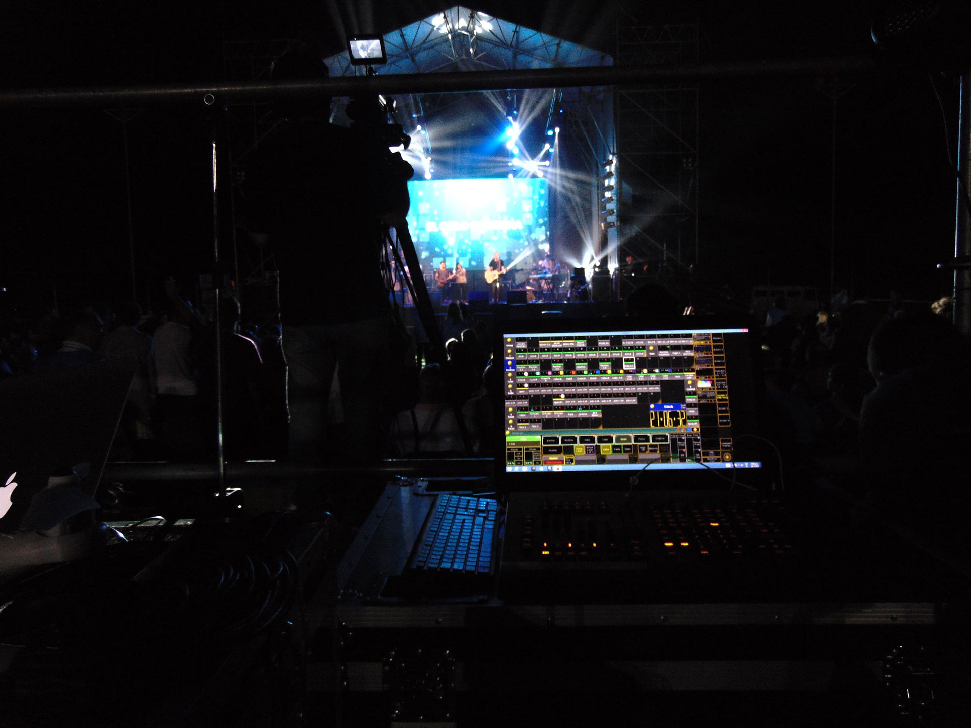 Danilo Montero en San Rafael (1)