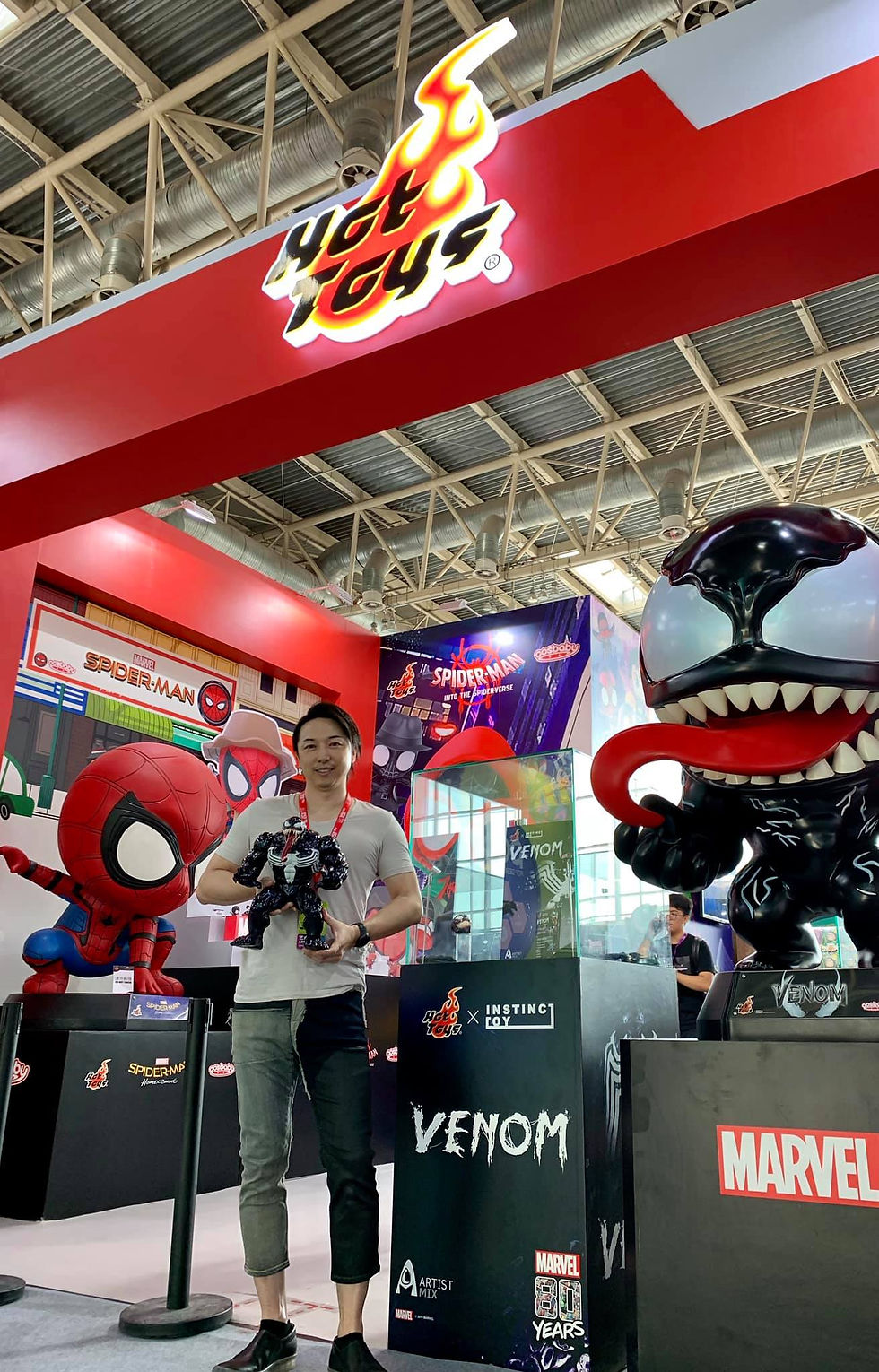 HOTTOYS × INSTINCTOY ARTIST MIX VENOM MARVEL 80th Anniversary project