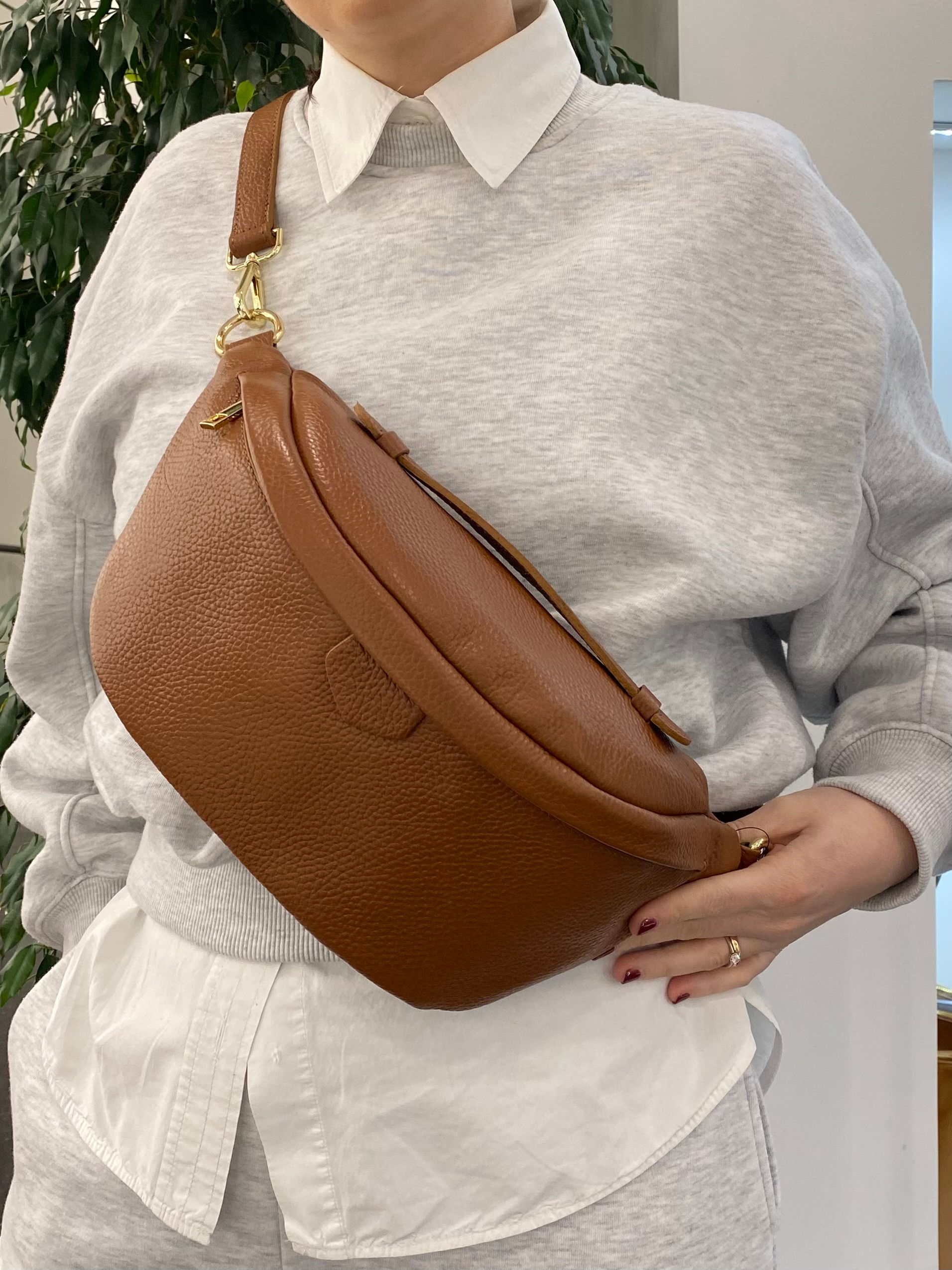 Marsupio donna "CAROLA" in pelle cuoio