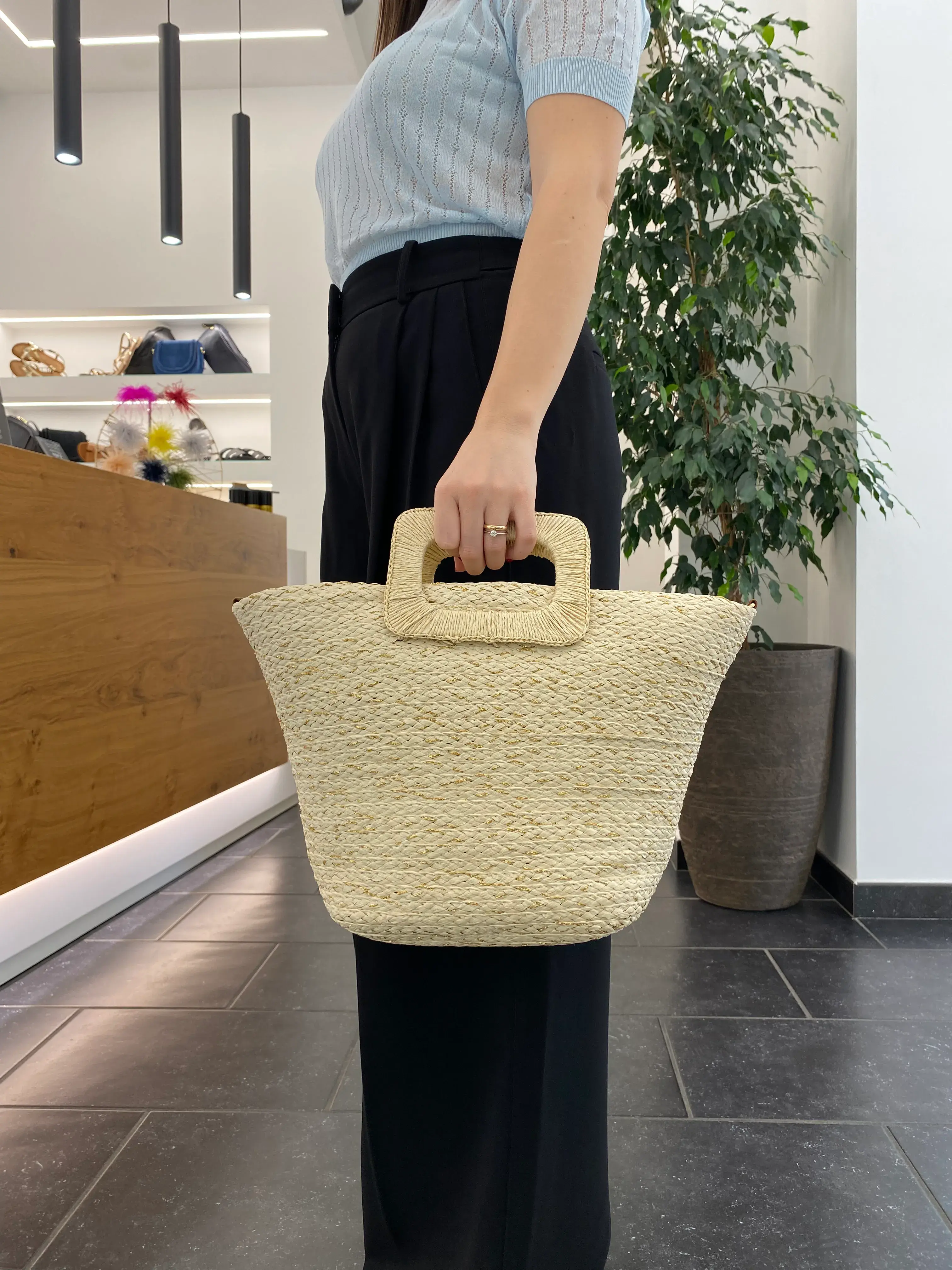 BORSA "ASIA" IN PAGLIA LUREX CON MANICO RETTANGOLARE