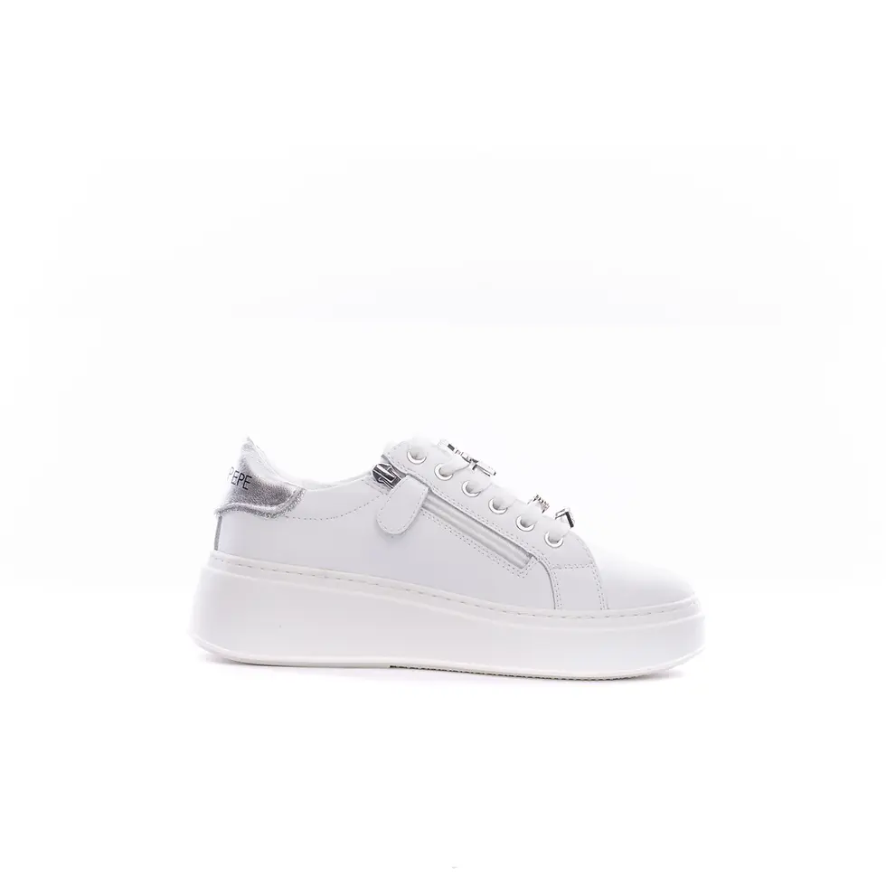 Miniatura: SNEAKERS PATRIZIA PEPE IN PELLE BIANCA CON CHARMS