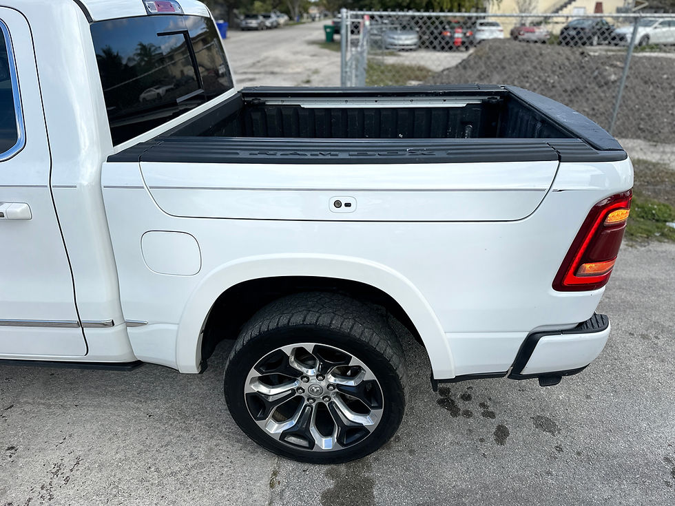 Miniatura: 2019 RAM 1500 CREW CAB LIMITED PICKUP 4D 5 1/2 FT