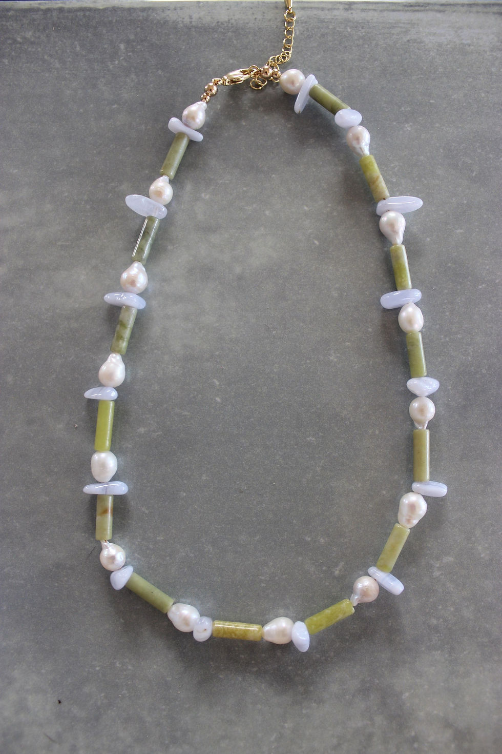 Thumbnail: Parang Pearl Necklace