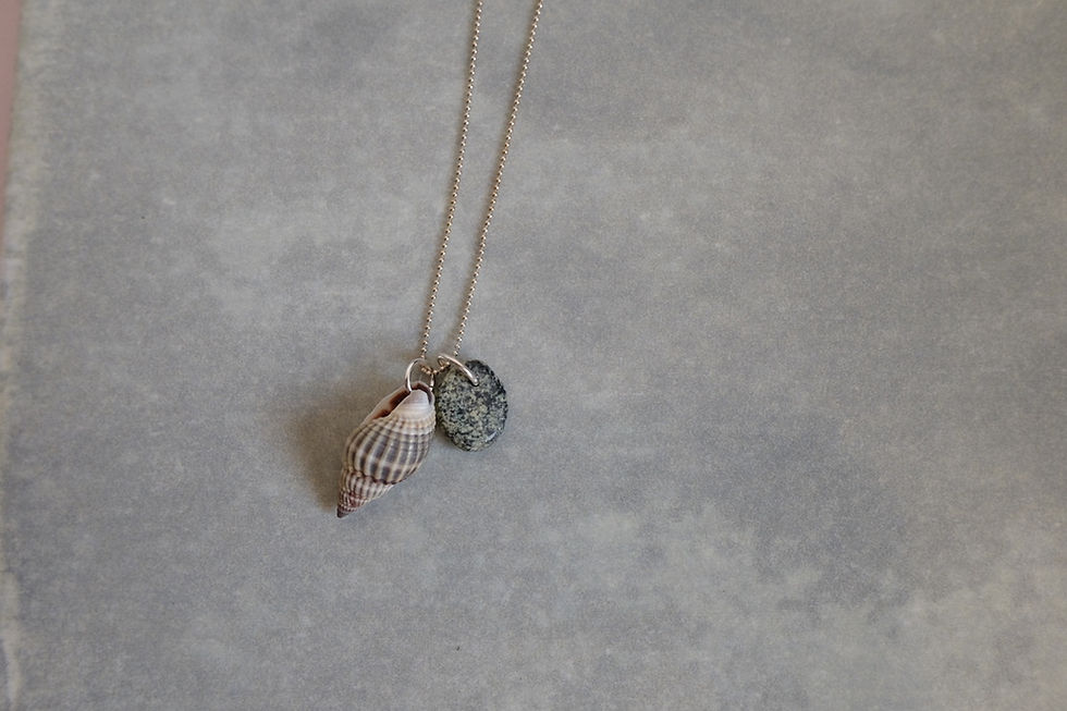 Thumbnail: Kabibi Pebble Silver Kadena