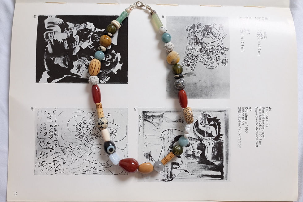Thumbnail: Kosmos Sari Necklace