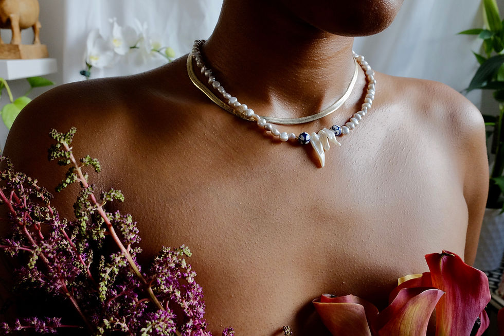 Thumbnail: Grey Pearl & Sapphire Ceramic Choker