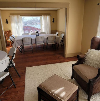 Ozark Acres Living space.jpeg