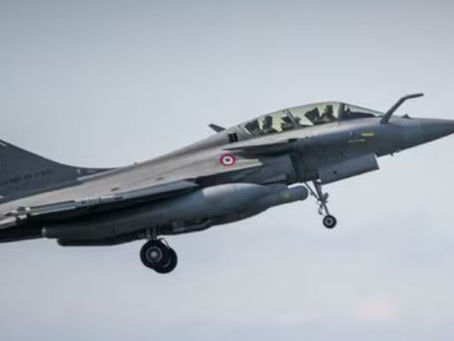 India and France sign a ₹64,000 crore agreement to purchase 26 Rafale aircraft for the Indian Navy.