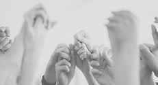 Women Holding Hands_edited_edited.jpg