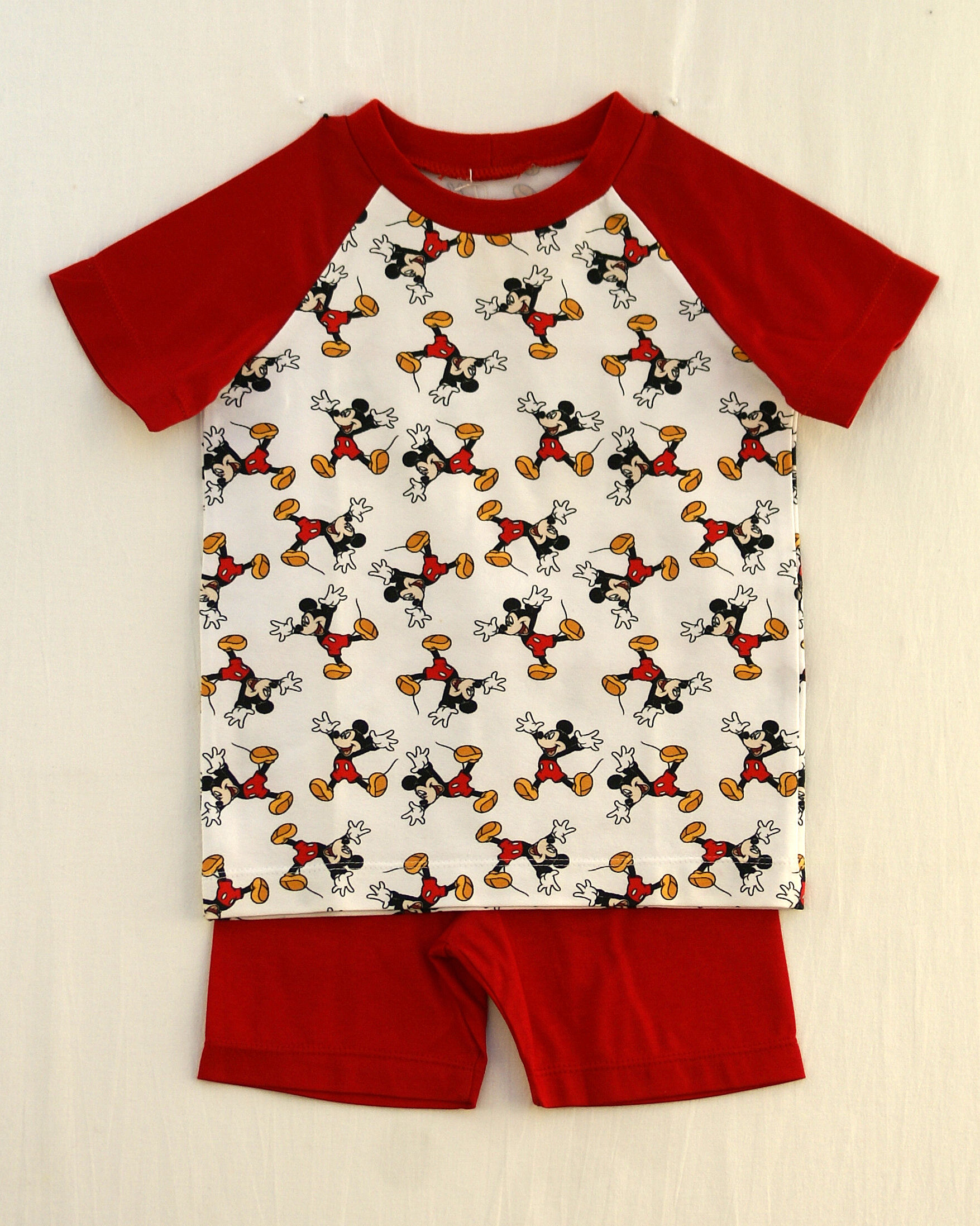 Pyjama kurzarm Grösse 116