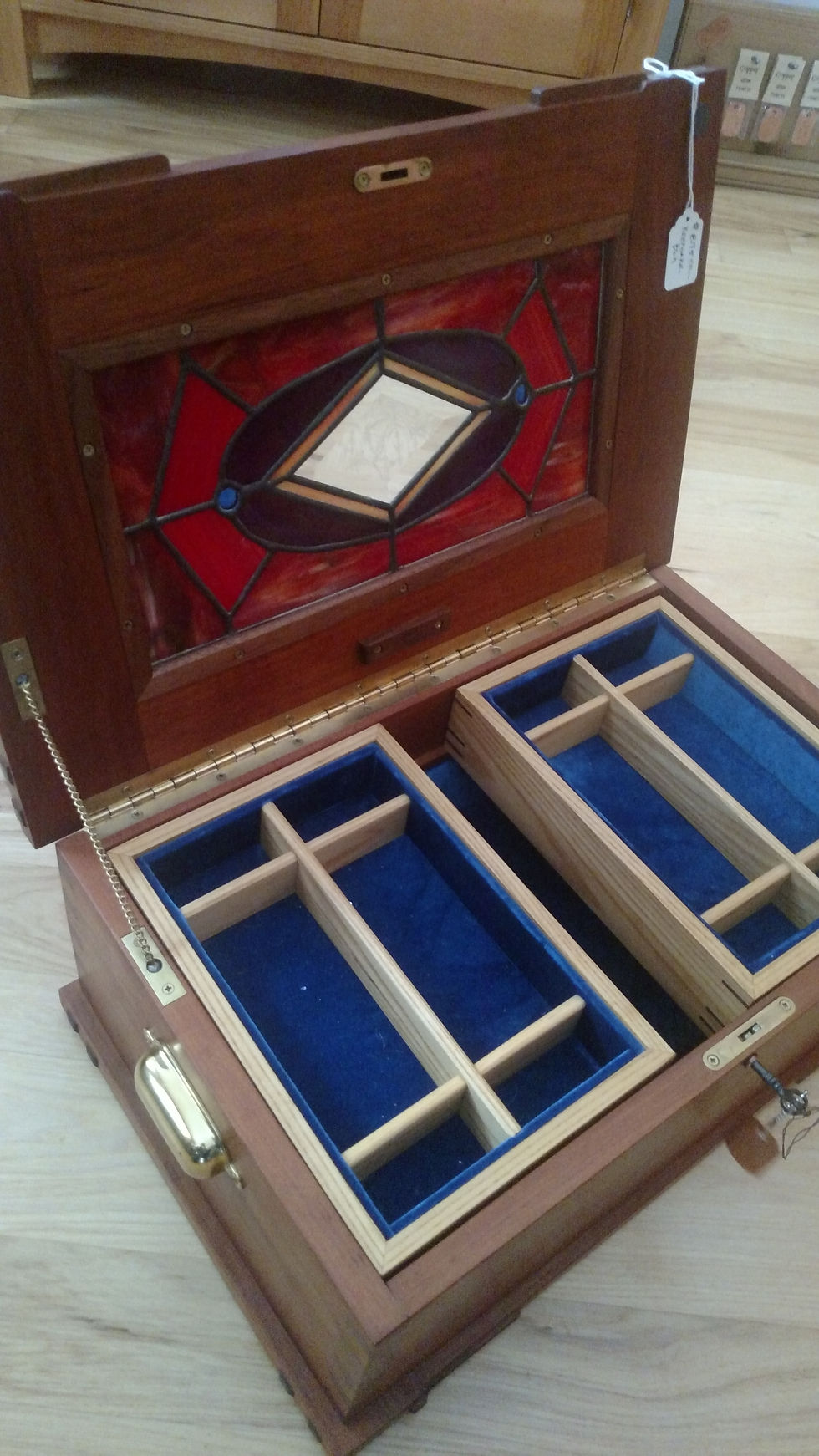 Thumbnail: Cherry jewelry/Keepsake Box 