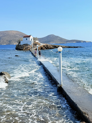 Igreja Agios Isidoros, Leros