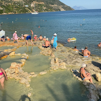 Loutra Edipsou - Piscinas naturais