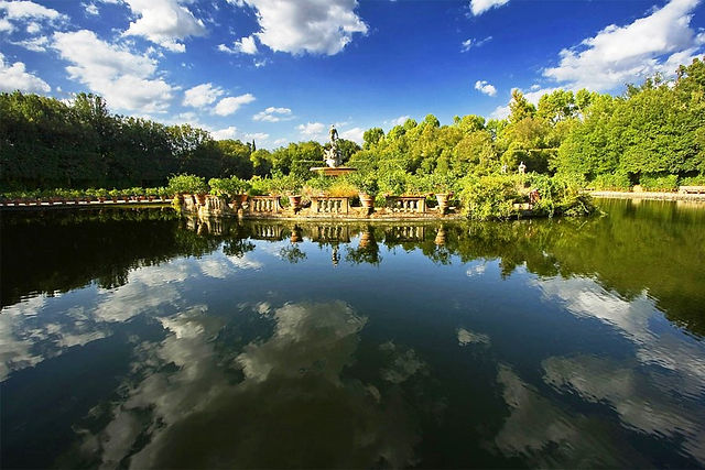 Firenze Giardino di Boboli 18 vasca dell'isolotto 4