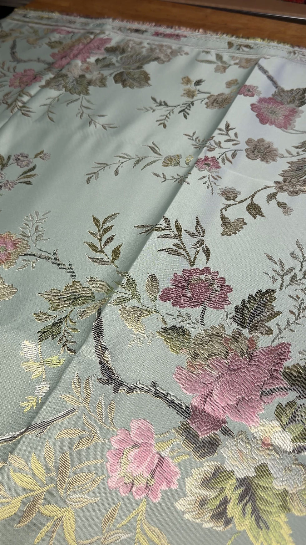 Miniature : Satin fleuri