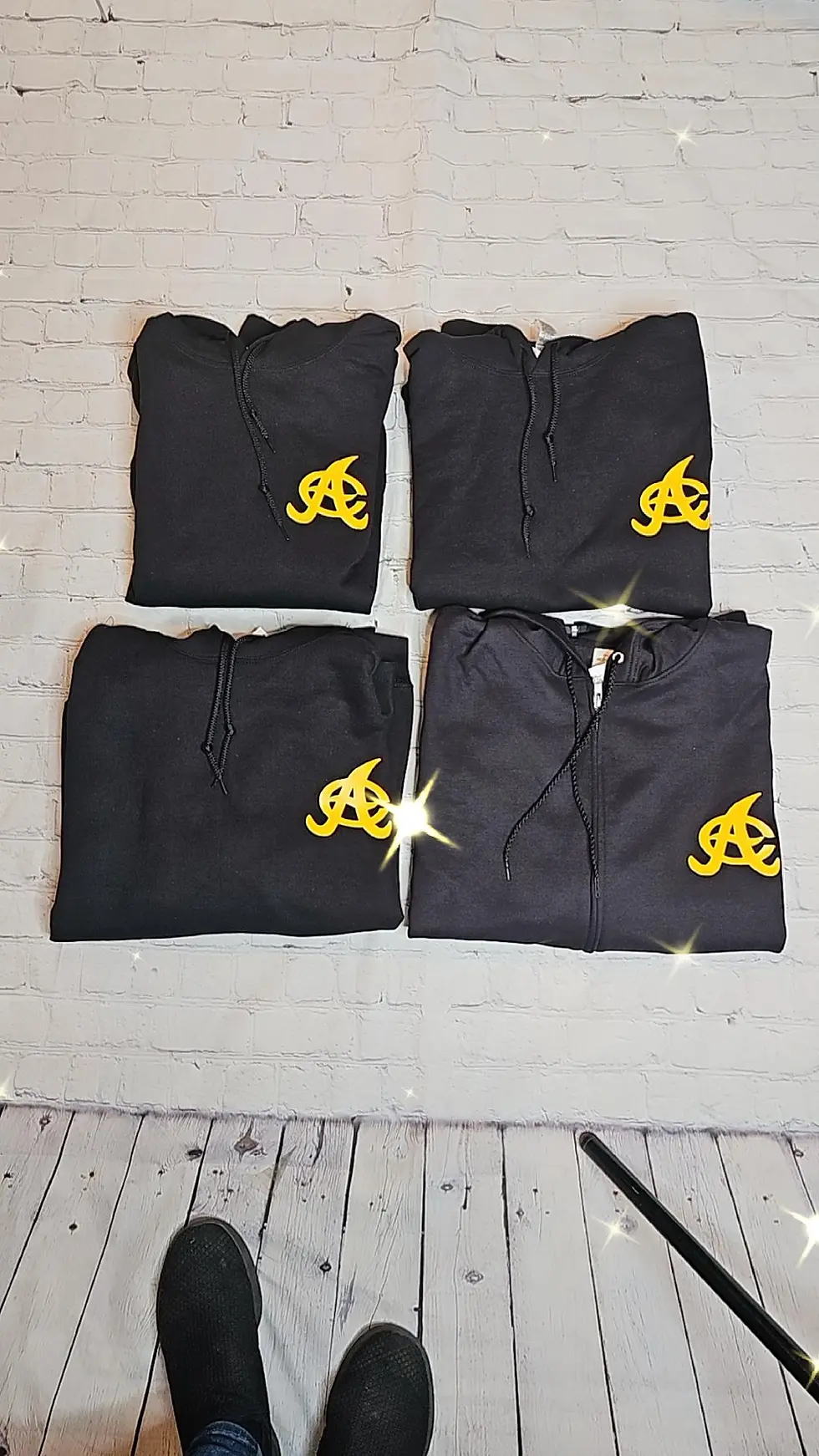 Miniatura: Tigres del Licey or Aguilas Cibaeñas Personalized Hoodie