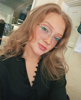 Headshot_Hannah Herring.JPEG