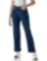Woman wearing blue jeans and white top. Casual outfit Shopizo.