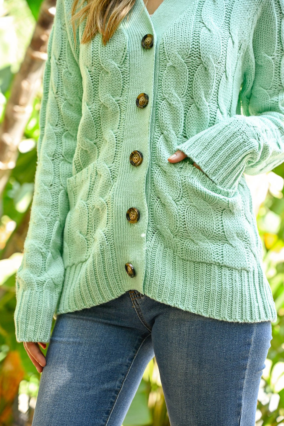 Miniaturbild: Mint green cable knit cardigan with pockets