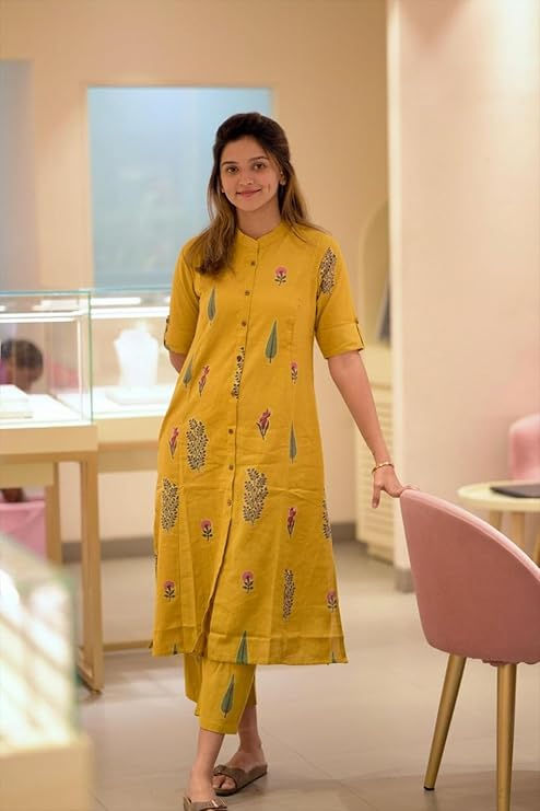 Thumbnail: Women's Rayon Viscose A-Line Printed Kurta with Pant