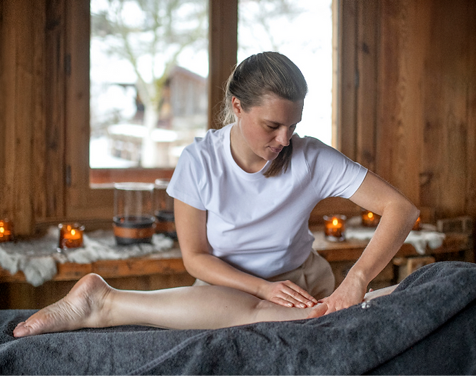 Wellness massage in a private chalet overlooking Mont Blanc