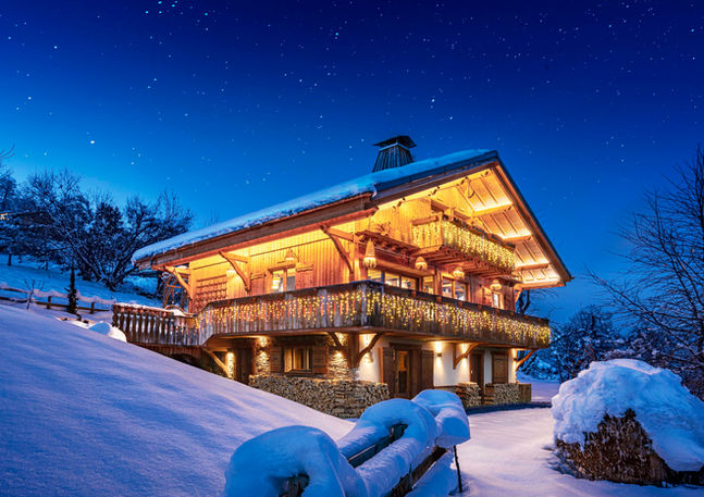 chalet de luxe en hiver en Savoie