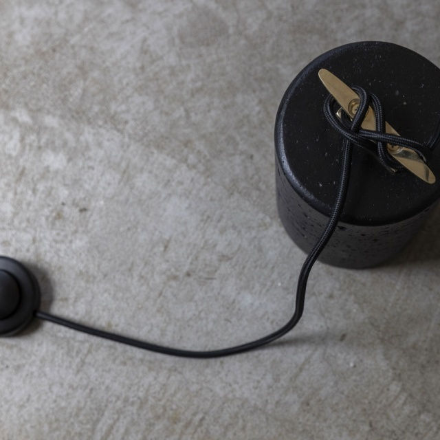 mogg_lamp_BITTA_10-640x640.jpg