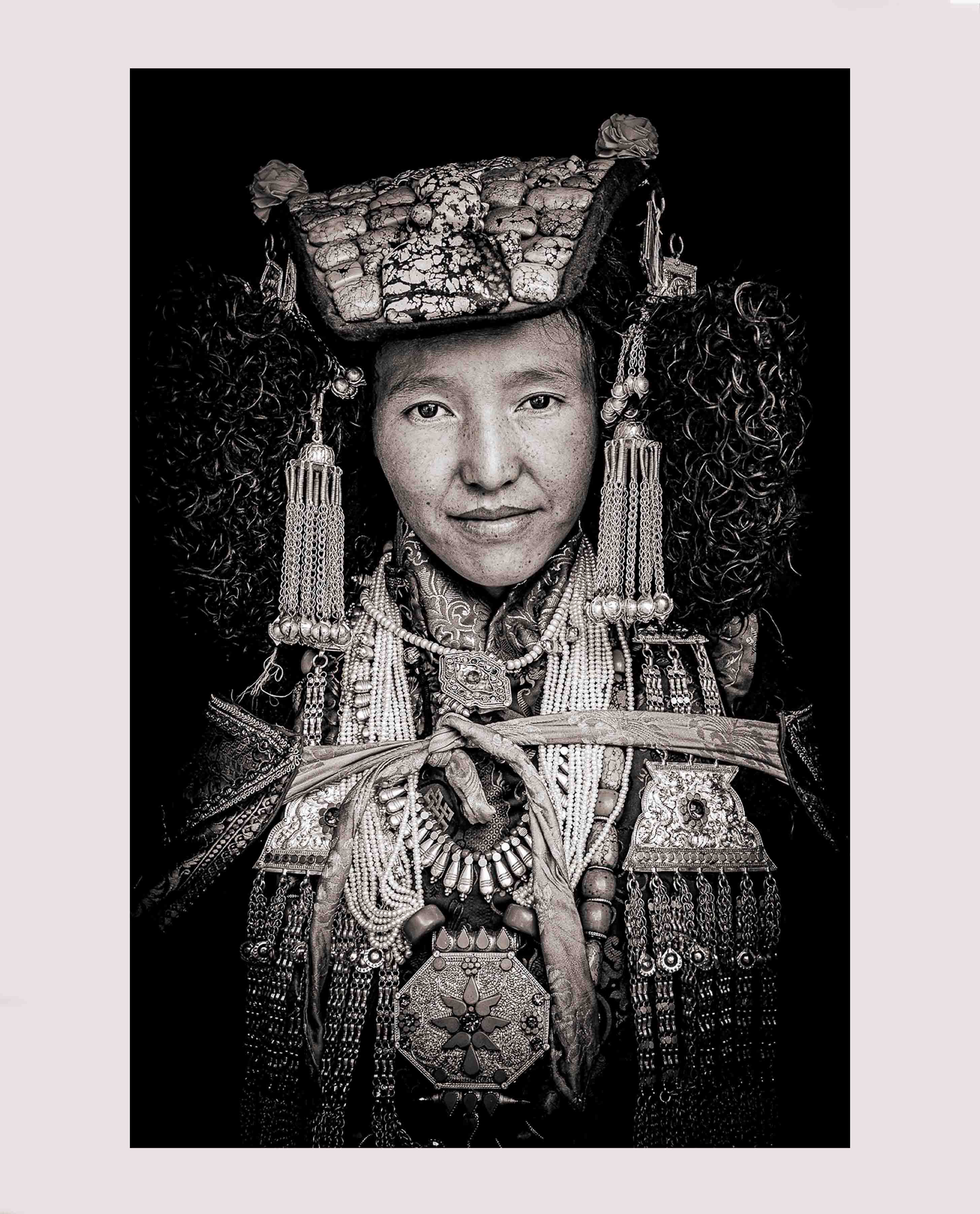 PORTRAIT AF ZANSKARI LADY - BN