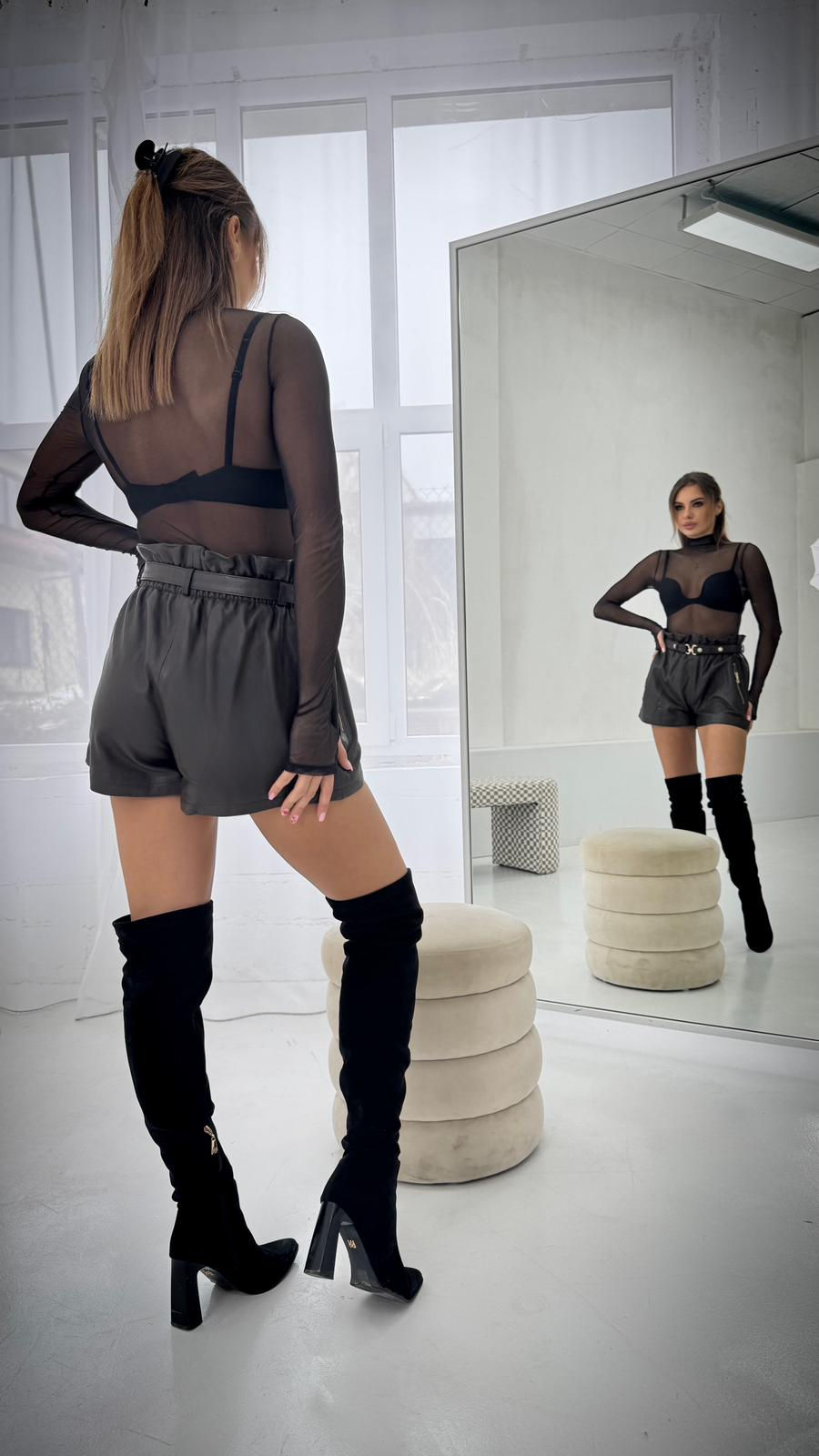 Miniatura: krótkie spodenki skórzane z gumką